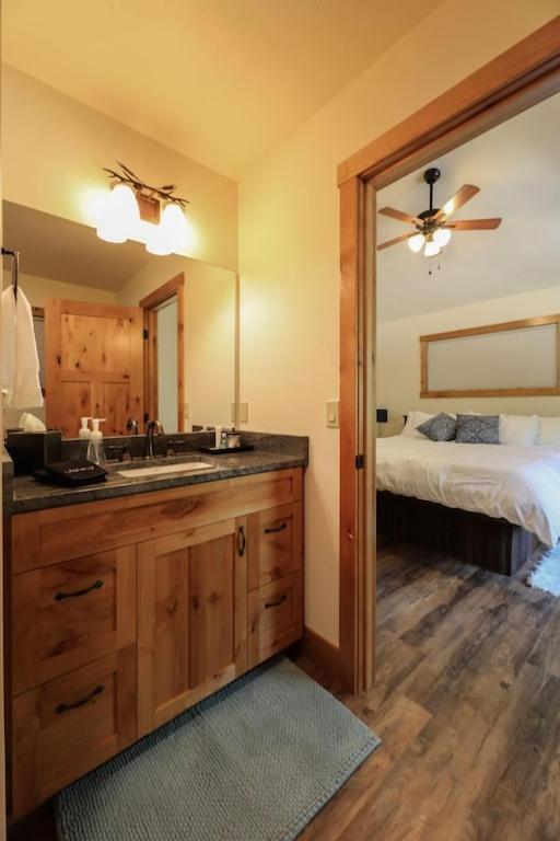 Townhome Next To Clubhouse In Exclusive Eagle Bend - The Glacier Bigfork Esterno foto